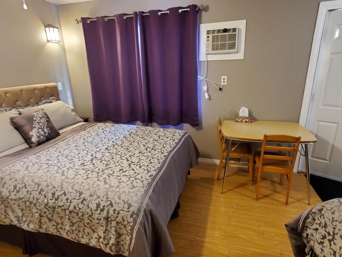 Wolseley Motel Екстер'єр фото
