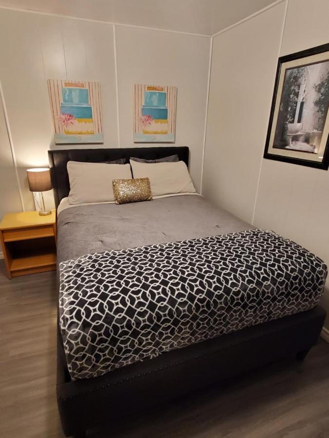 Wolseley Motel Екстер'єр фото