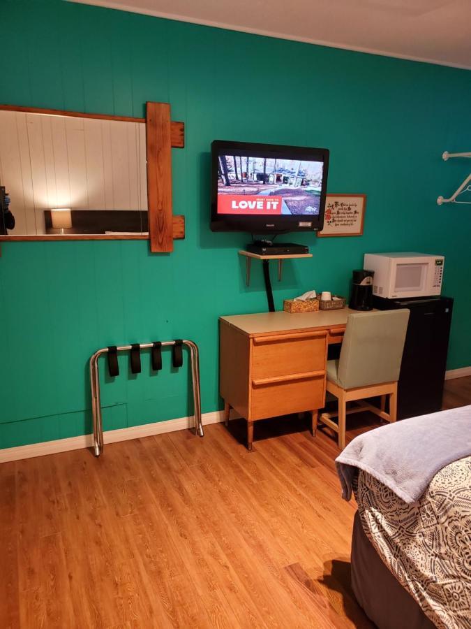 Wolseley Motel Екстер'єр фото