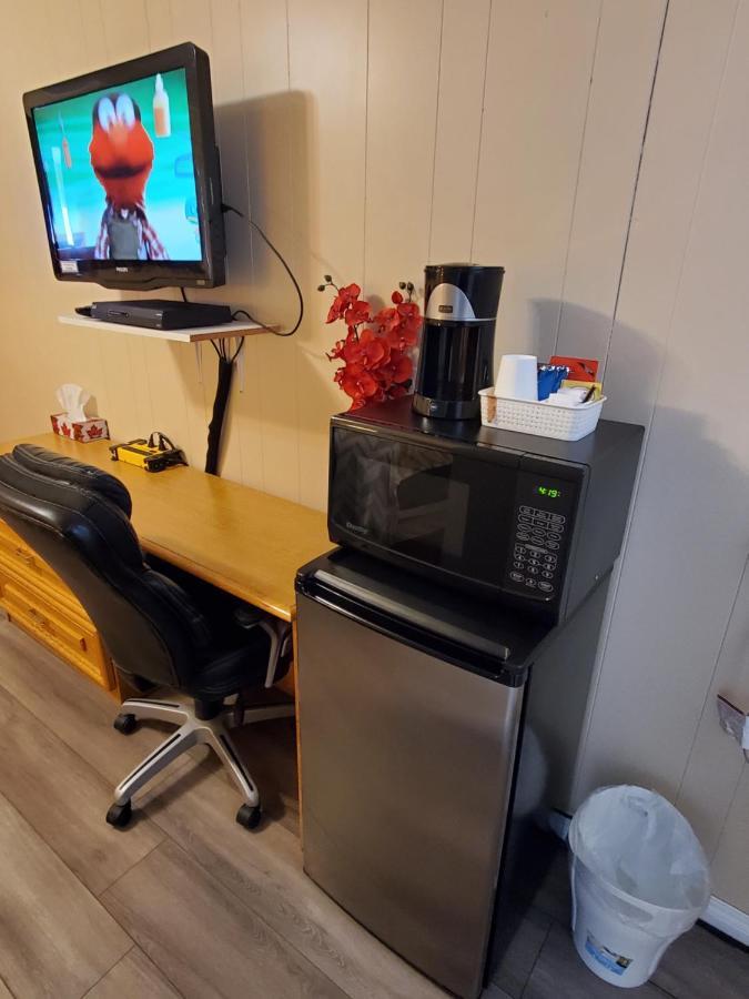 Wolseley Motel Екстер'єр фото