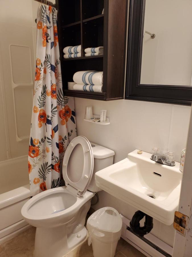 Wolseley Motel Екстер'єр фото