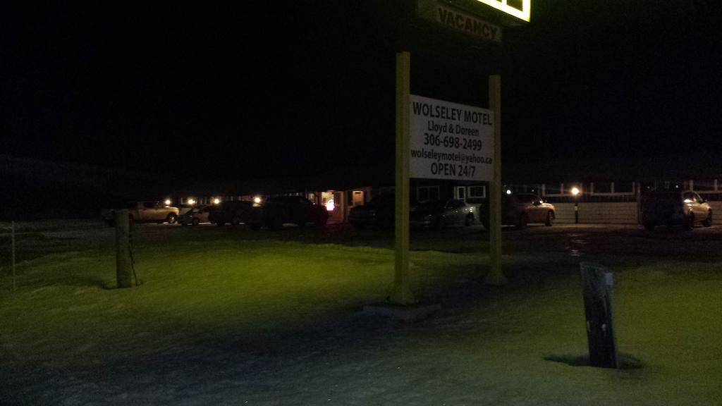 Wolseley Motel Екстер'єр фото